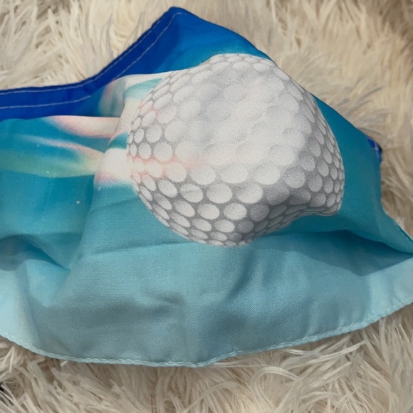 New set/3 Golf face masks - Picture 4 of 5